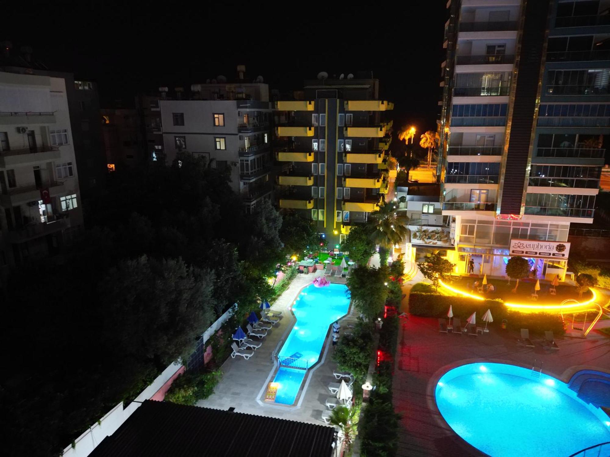 Gold Twins Boutique Hotel Αλάνια Εξωτερικό φωτογραφία