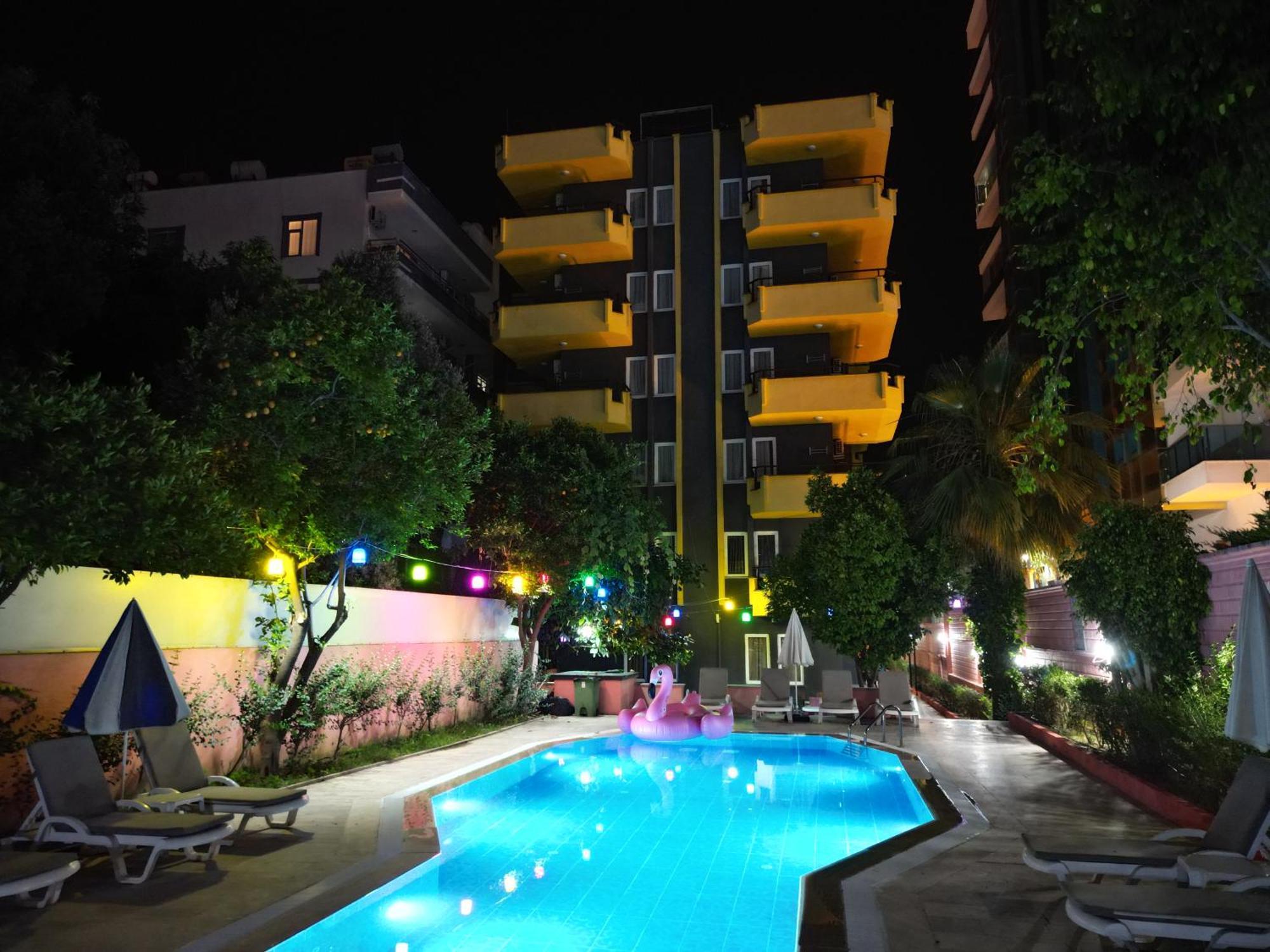 Gold Twins Boutique Hotel Αλάνια Εξωτερικό φωτογραφία